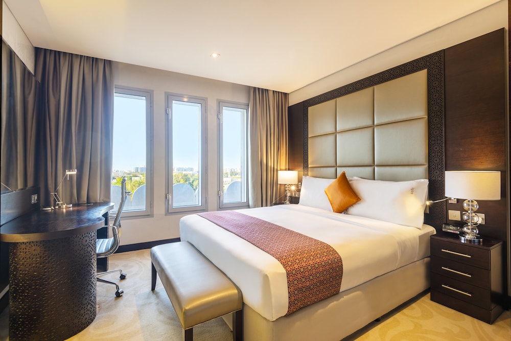 Holiday Inn Muscat Al Seeb by IHG