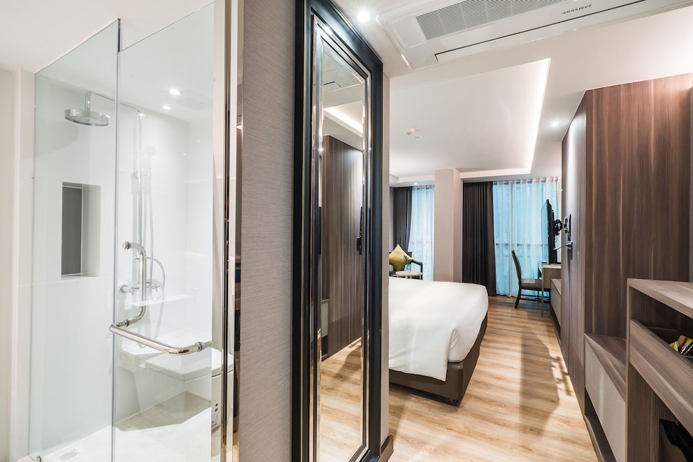 Citrus Suites Sukhumvit 6 by Compass Hospitality