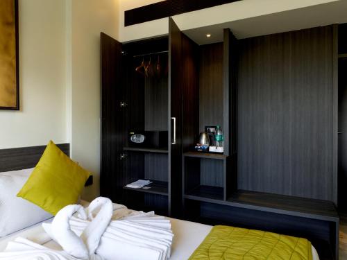 Ariya Nivaas A Vegetarian Hotel