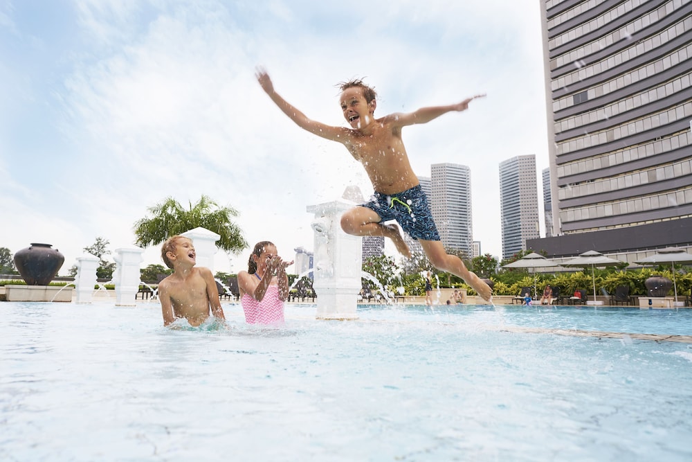 PARKROYAL Serviced Suites Singapore