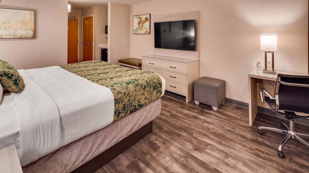 Best Western Premier I-95 Savannah Airport / Pooler West