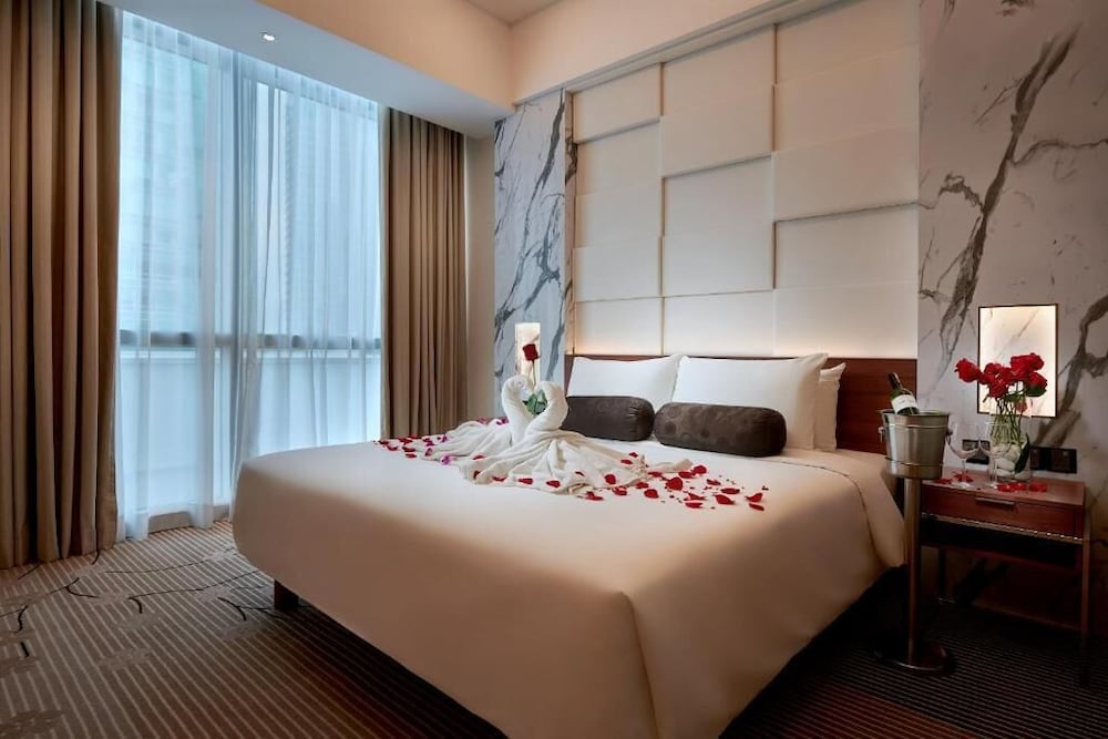 St. Giles Boulevard Hotel