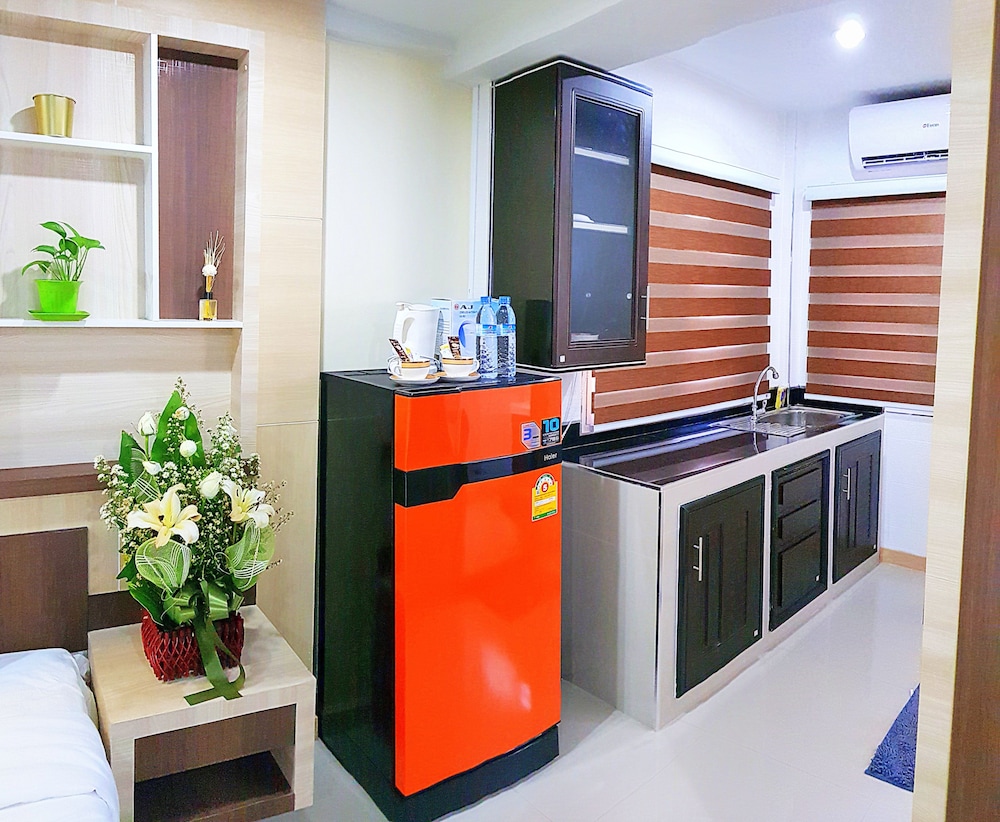 Walking Street Residence - Boutique Suites