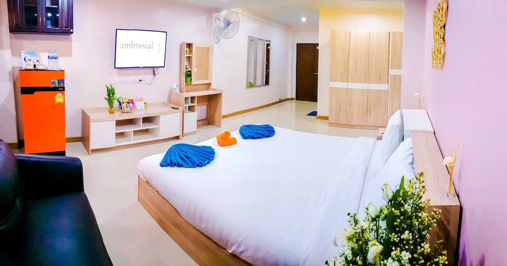 Walking Street Residence - Boutique Suites