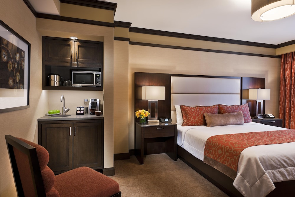 The Pearl New York