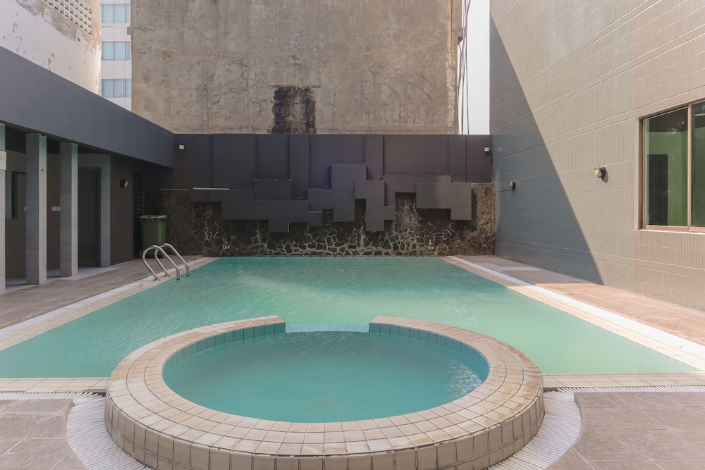 OYO Townhouse 2 Hotel Gunung Sahari
