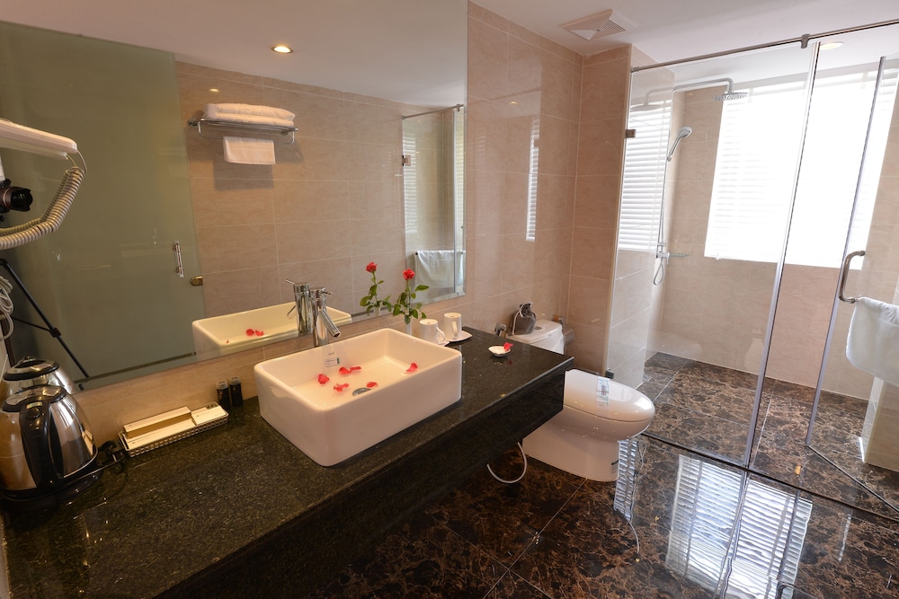 Hanoi La Palm Premier Hotel&Spa
