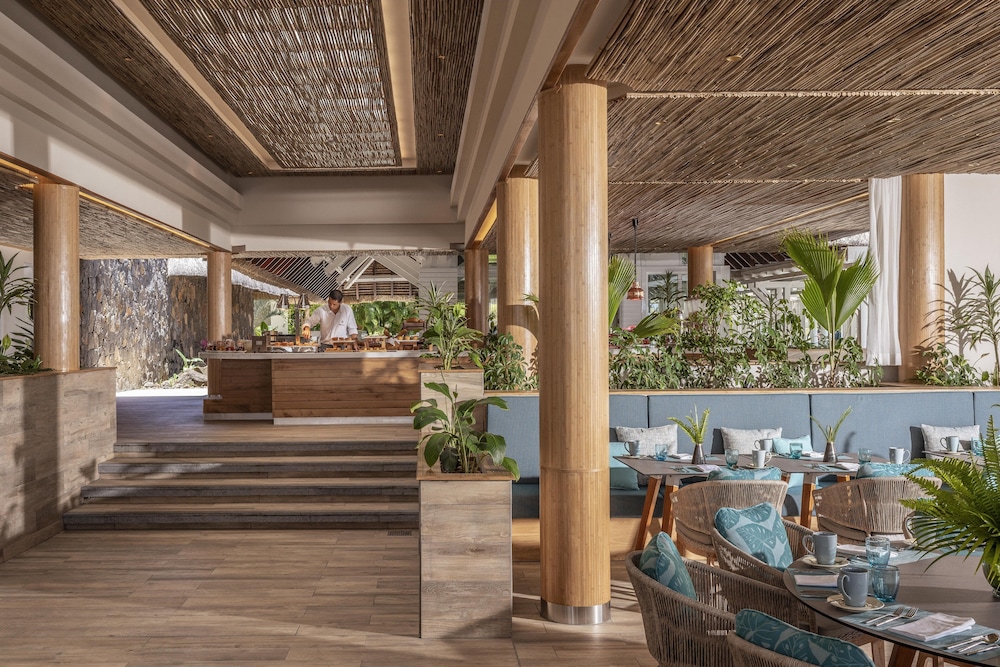 Four Seasons Mauritius at Anahita
