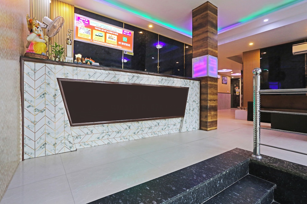 Smart Lax Hotel