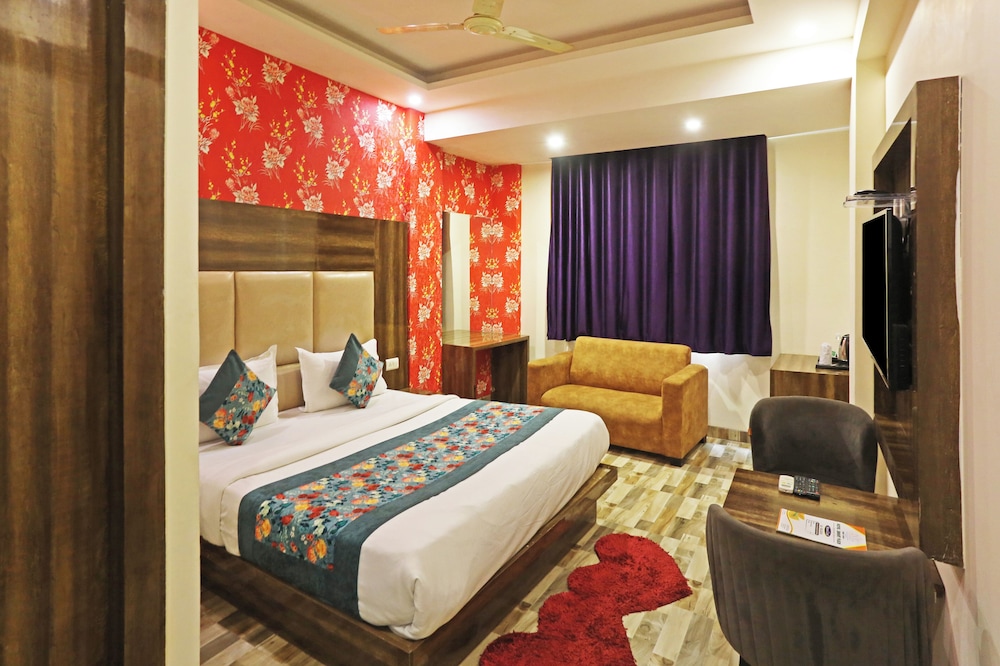 Smart Lax Hotel