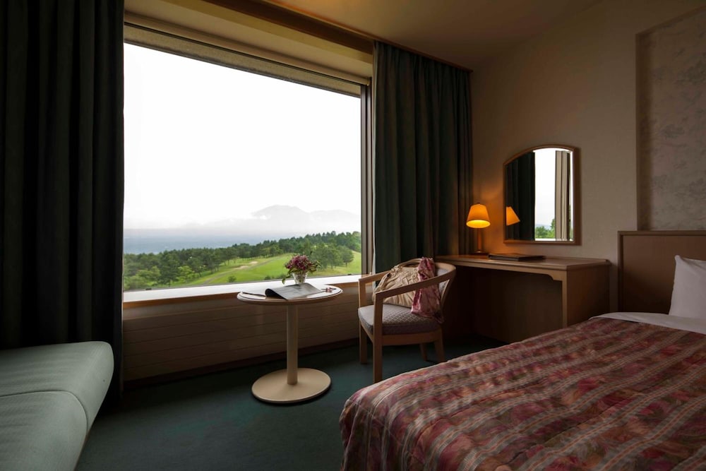 Tsumagoi Prince Hotel