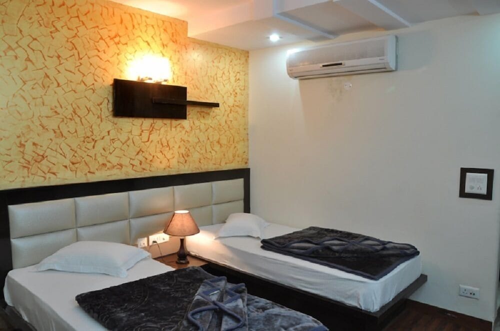 Hotel MEM International