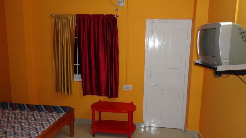 AASHIAANAA RESIDENCY INN