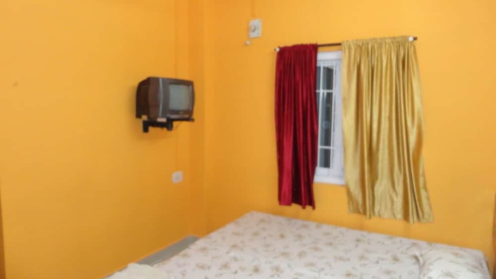 AASHIAANAA RESIDENCY INN