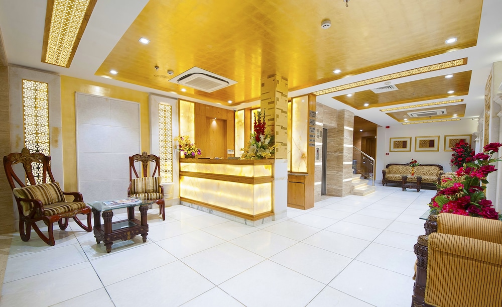 Hotel Swaran Palace