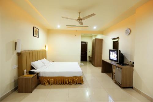 HOTEL SITARA GRAND - KPHB