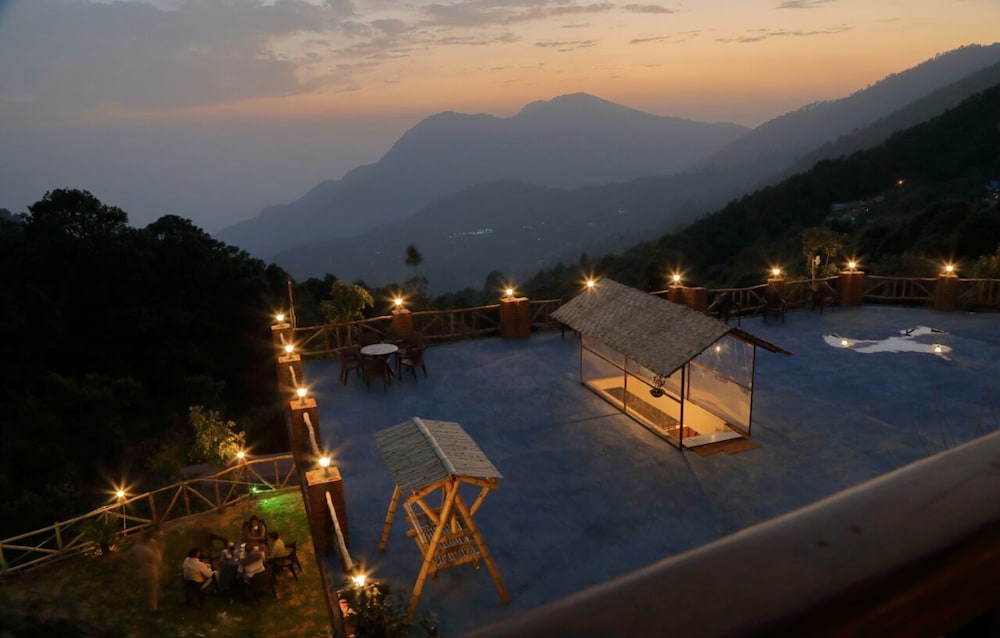 Hotel Aranya Virasat