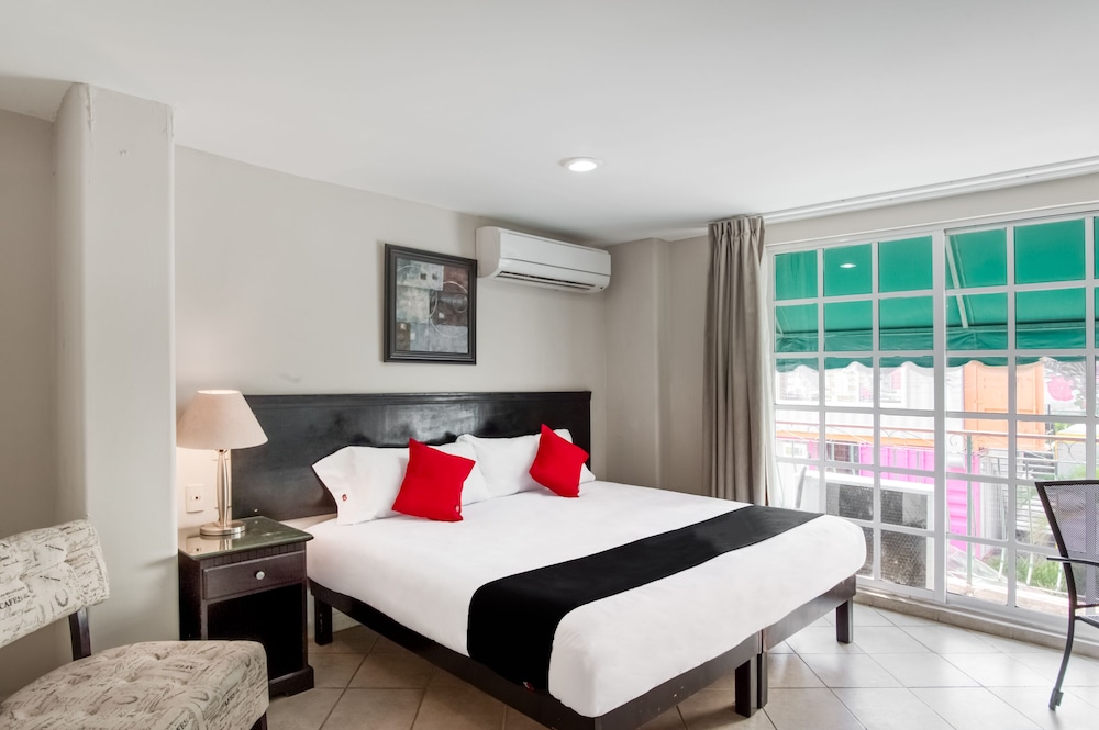 Boca Inn Hotel and Suites