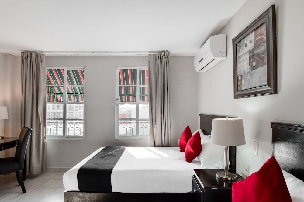 Boca Inn Hotel and Suites