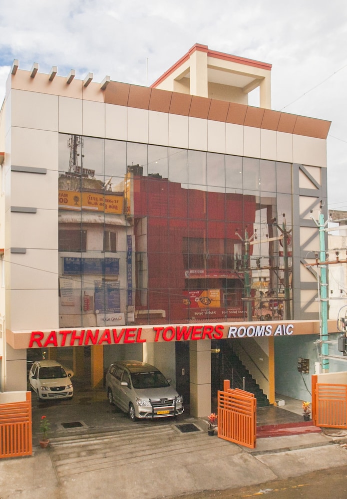 Hotel Rathnavel Towers