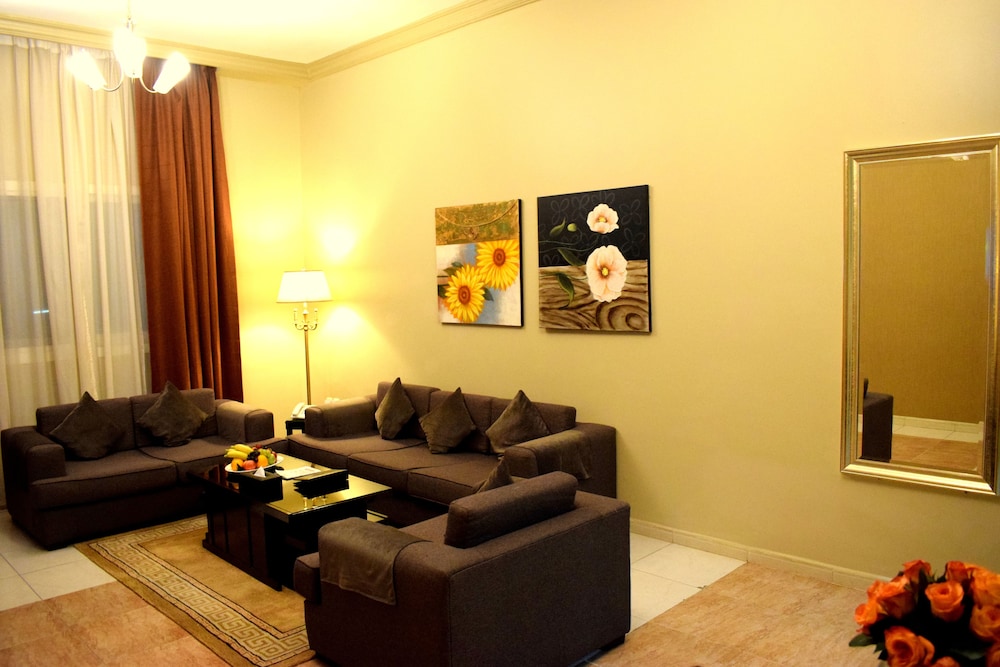 Emirates Stars Hotel Apartments
