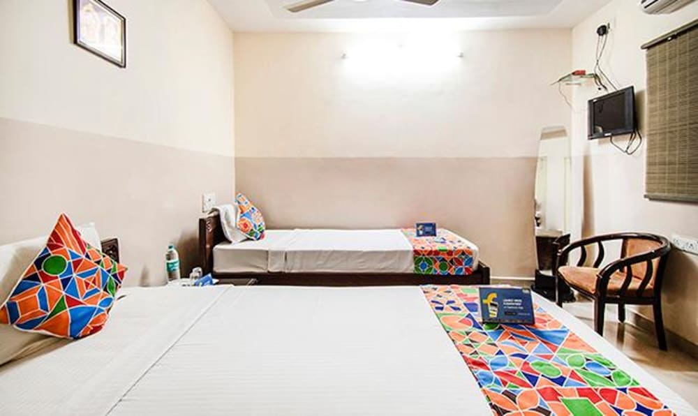 FabHotel Aditya Yatri Nivas