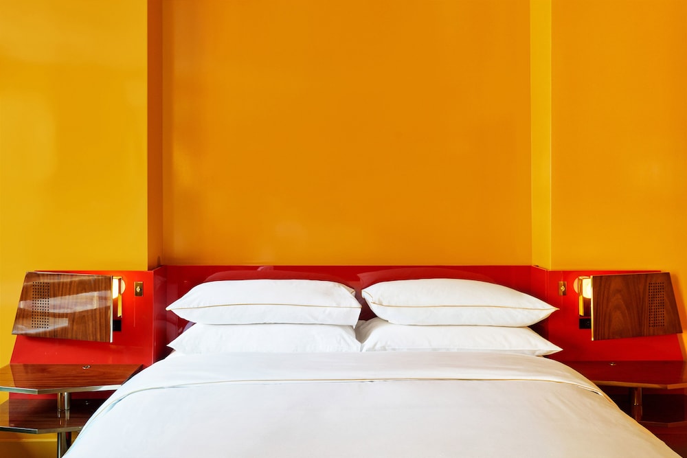 The Manner, The Unbound Collection by Hyatt