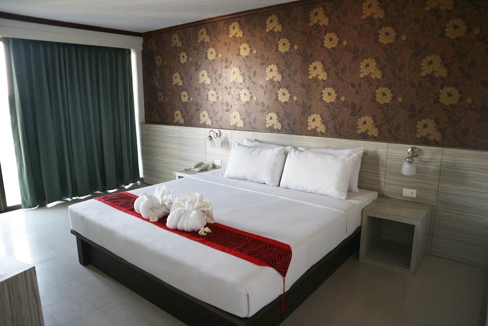 Welcome Plaza Hotel