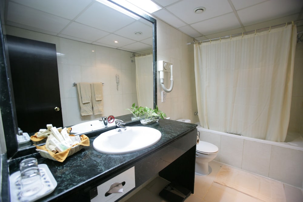 Rolla Suites Hotel -Former J5 Bur Dubai Hotel