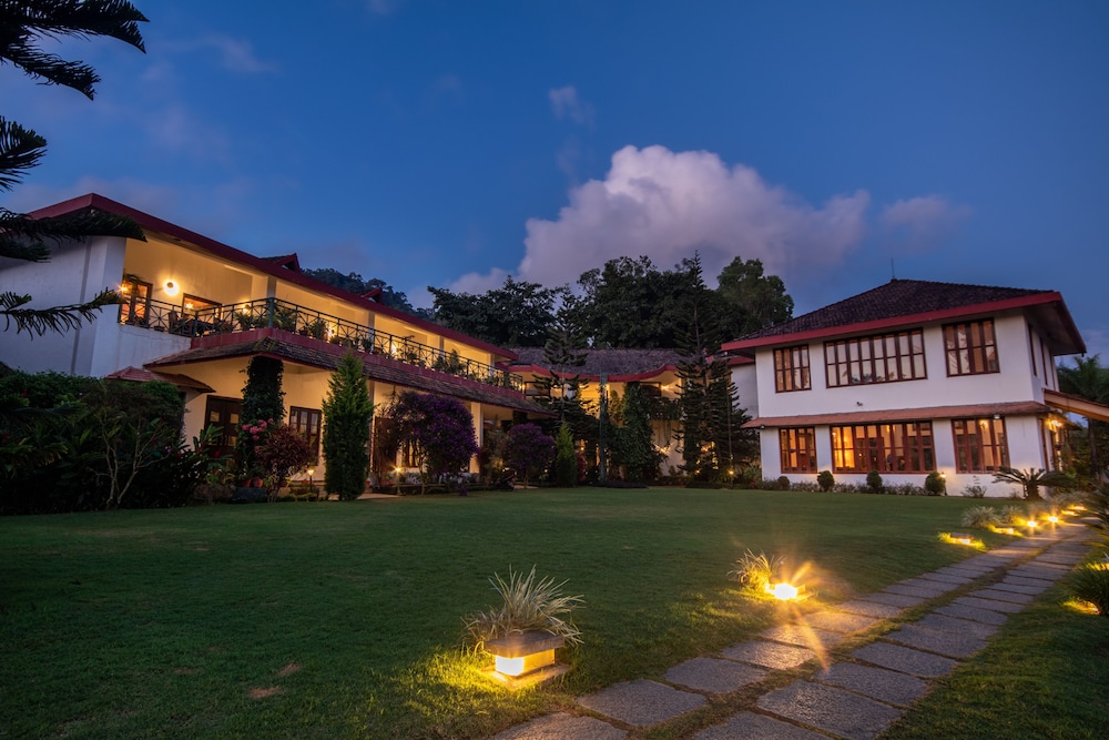 Amritara Ambatty Greens Resort