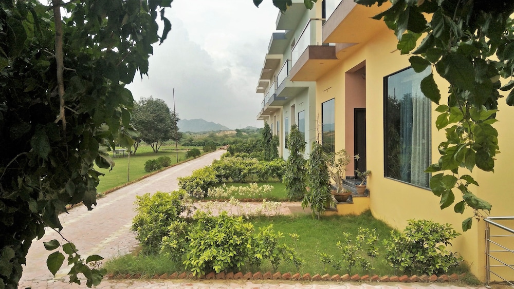 Chitrakoot Garden And Resorts Pushkar