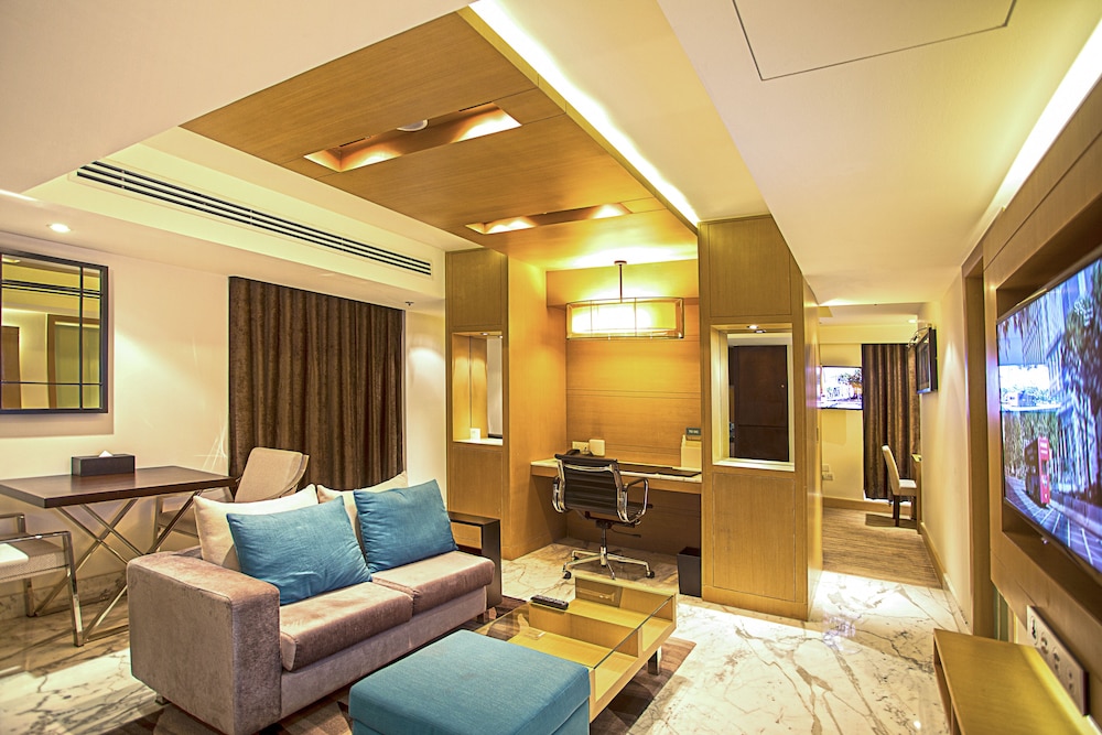 Crowne Plaza Dhaka Gulshan by IHG