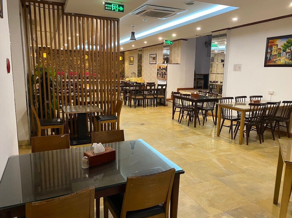 A25 Hotel - 12 Ngo Sy Lien