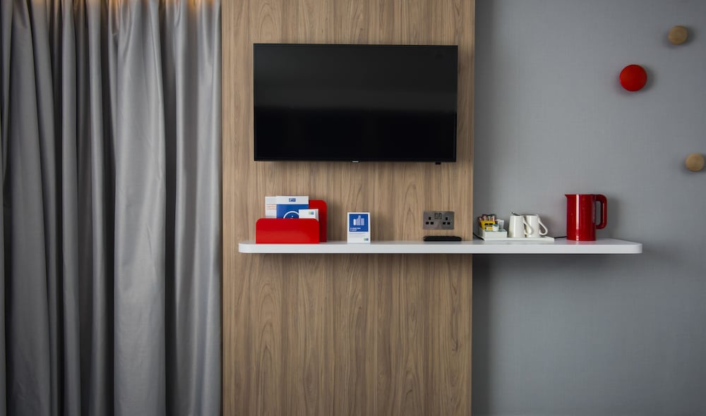 Holiday Inn Express Portsmouth - North by IHG