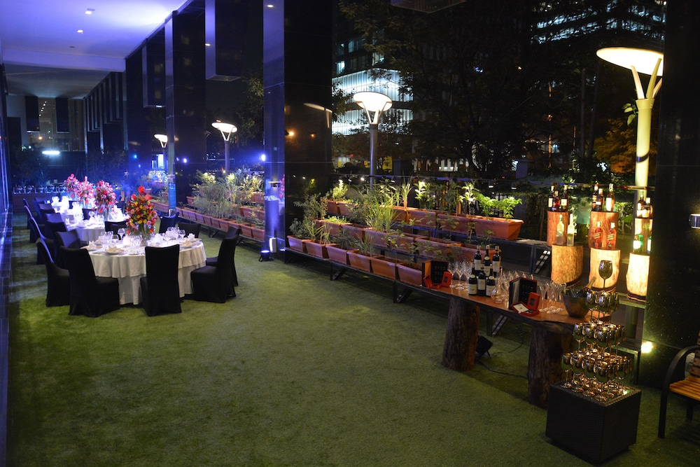 Sofitel Mumbai BKC Hotel
