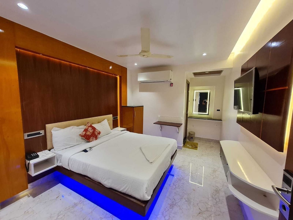 Hotel Sannidhi (The Boutique Hotel )
