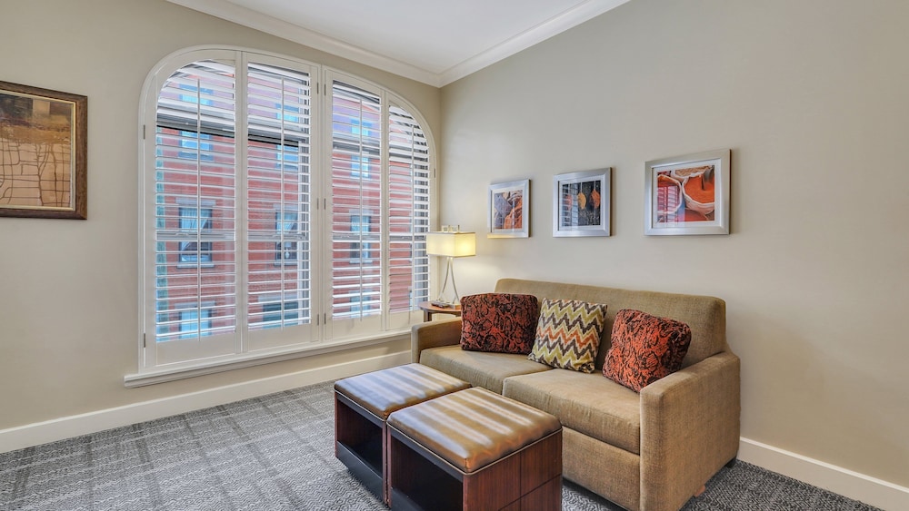 Staybridge Suites Savannah Historic District by IHG