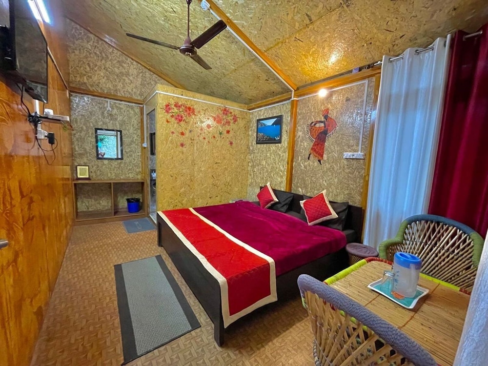 JJ's Village Eco Resort, Nainital