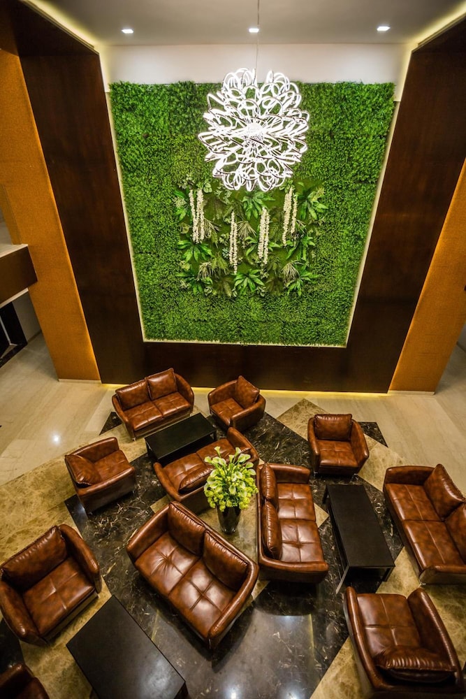  Hotel MA Grand
