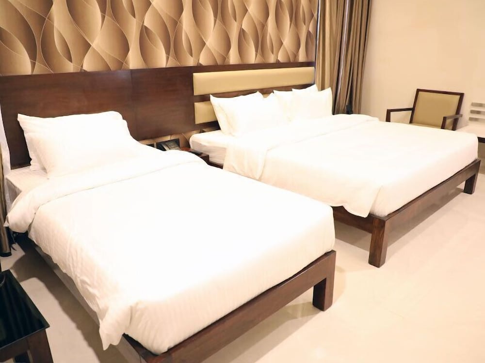  Hotel MA Grand