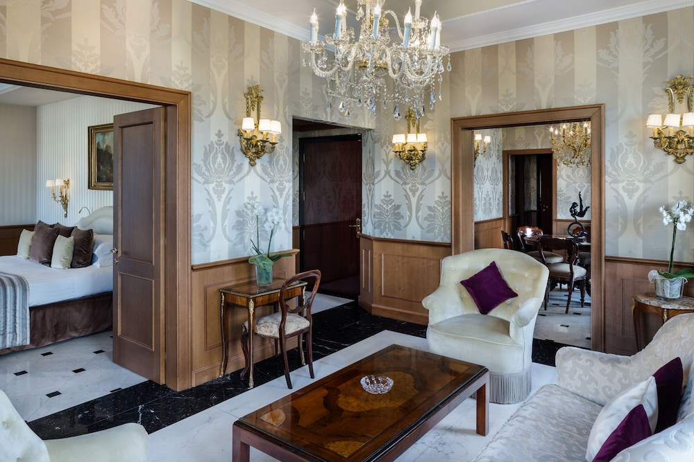 Baglioni Hotel Regina - The Leading Hotels of the World