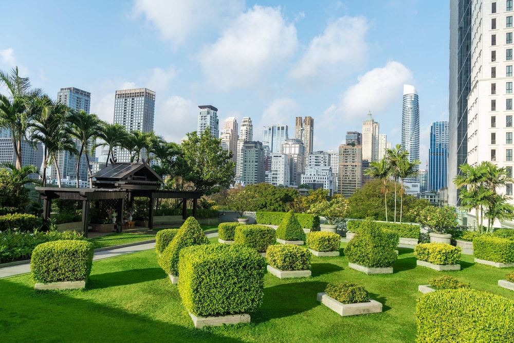 The Athenee Hotel, a Luxury Collection Hotel, Bangkok
