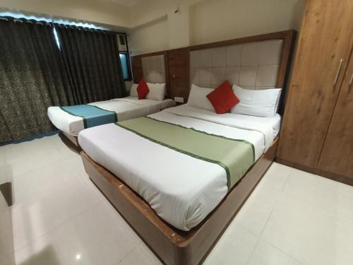 Regal Residency