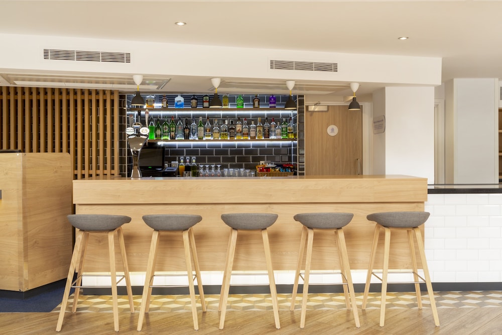 Holiday Inn Express Edinburgh City Centre By IHG