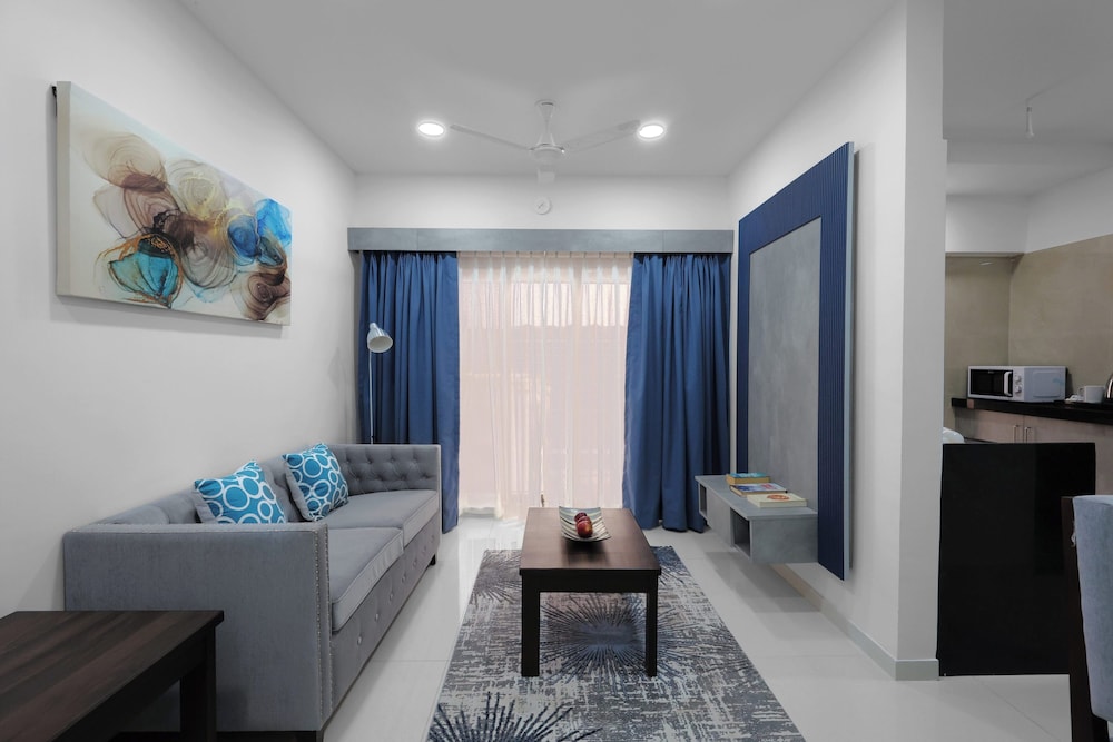 Aleta Residency