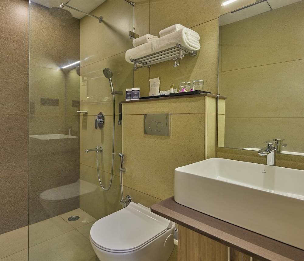Grand Continent Mysore By Sarovar Portico