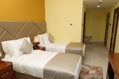 GRAND MARINO HOTEL