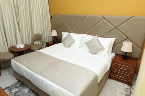 GRAND MARINO HOTEL