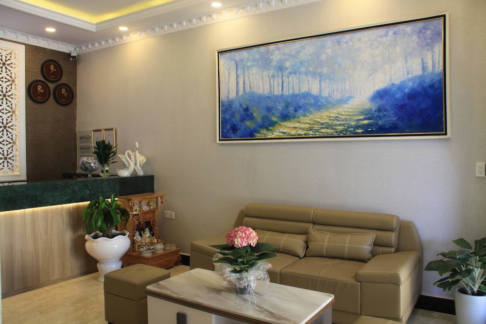 Pinus Hotel