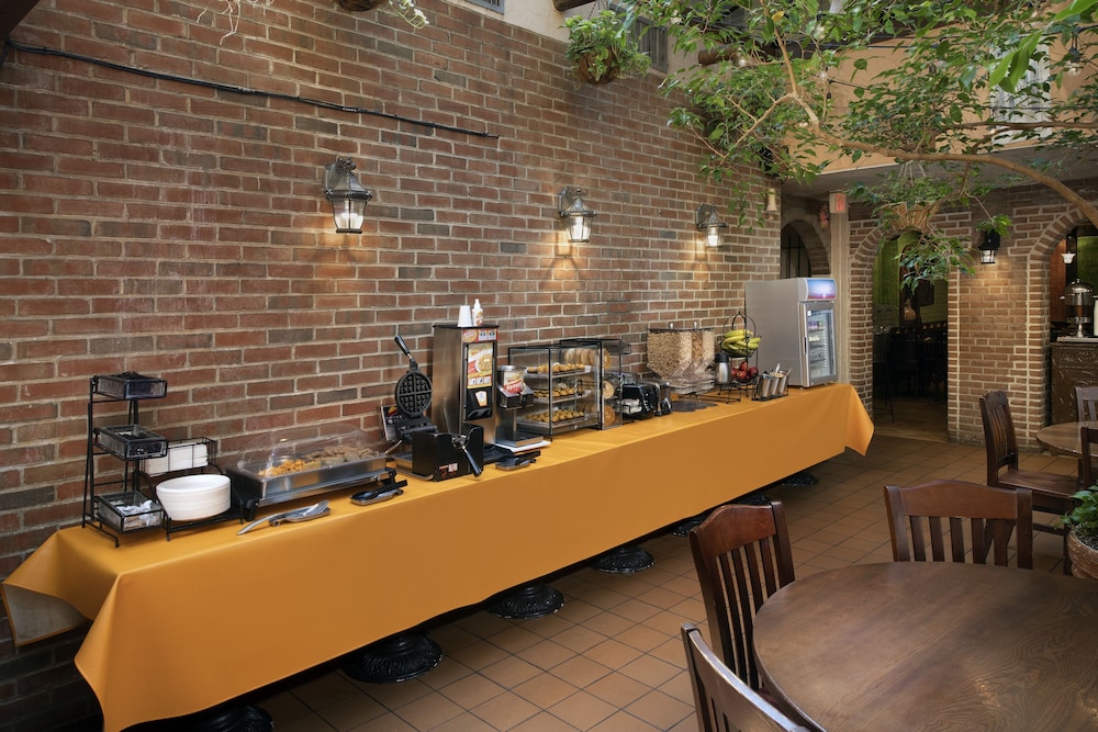 American Inn Of Bethesda